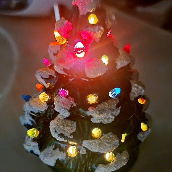 #Vintage 1970's #Ceramic Snow-Capped Mini #Christmas Tree 4.5" Tall - Picture 10 of 11